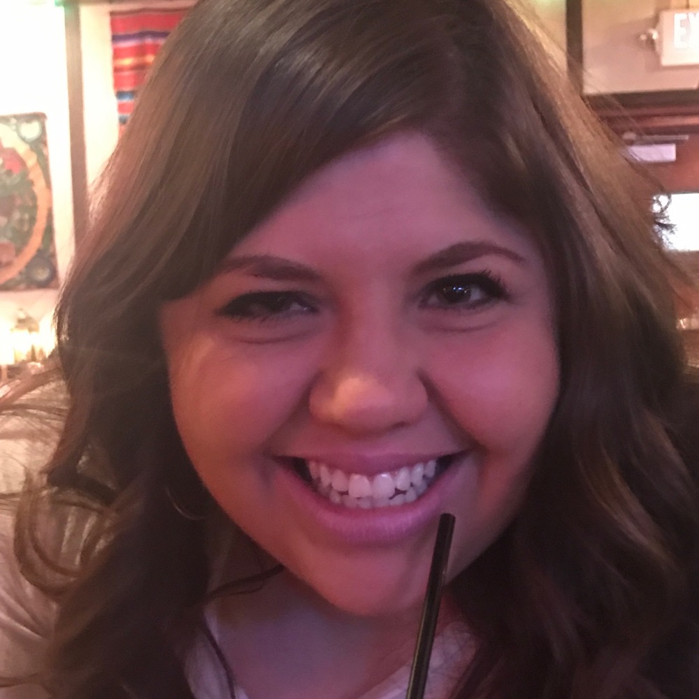 Meet your Posher, Elise